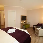 Hotel Flair Weiss 3*